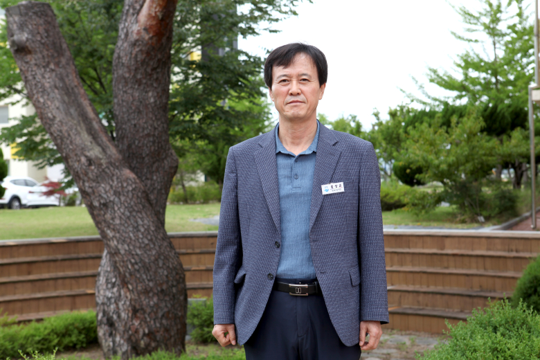홍상규 교장.