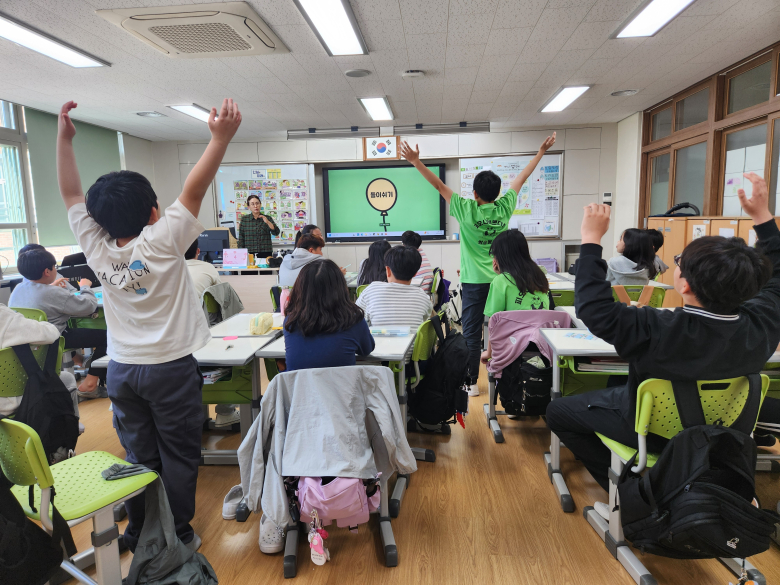 칠곡군교육문화회관은 지난 4월 3일부터 7월 15일까지