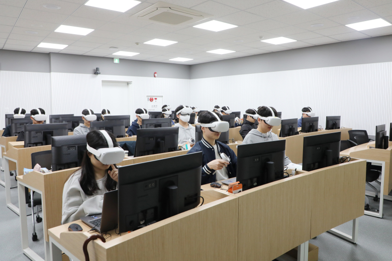구미시는 지역대학·기업과 협력을 확대해 산업 현장 즉시 투입 가능한 실무형 인재를 양성한다.